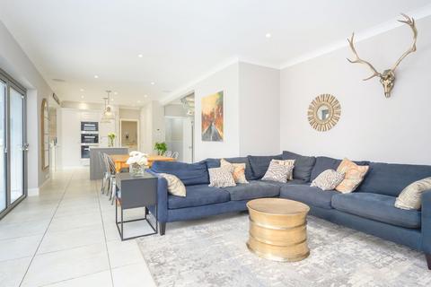 undefined, Sidney Road, WALTON-ON-THAMES, KT12