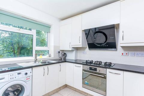2 bedroom flat to rent, Oxford Road South, Gunnersbury, London, W4