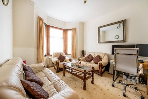 3 bedroom terraced house for sale, Chaucer Road, Forest Gate, London, E7