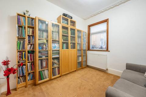 3 bedroom terraced house for sale, Chaucer Road, Forest Gate, London, E7