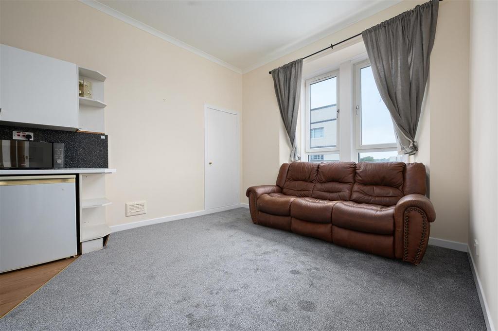 41a Carnegie Drive011.JPG