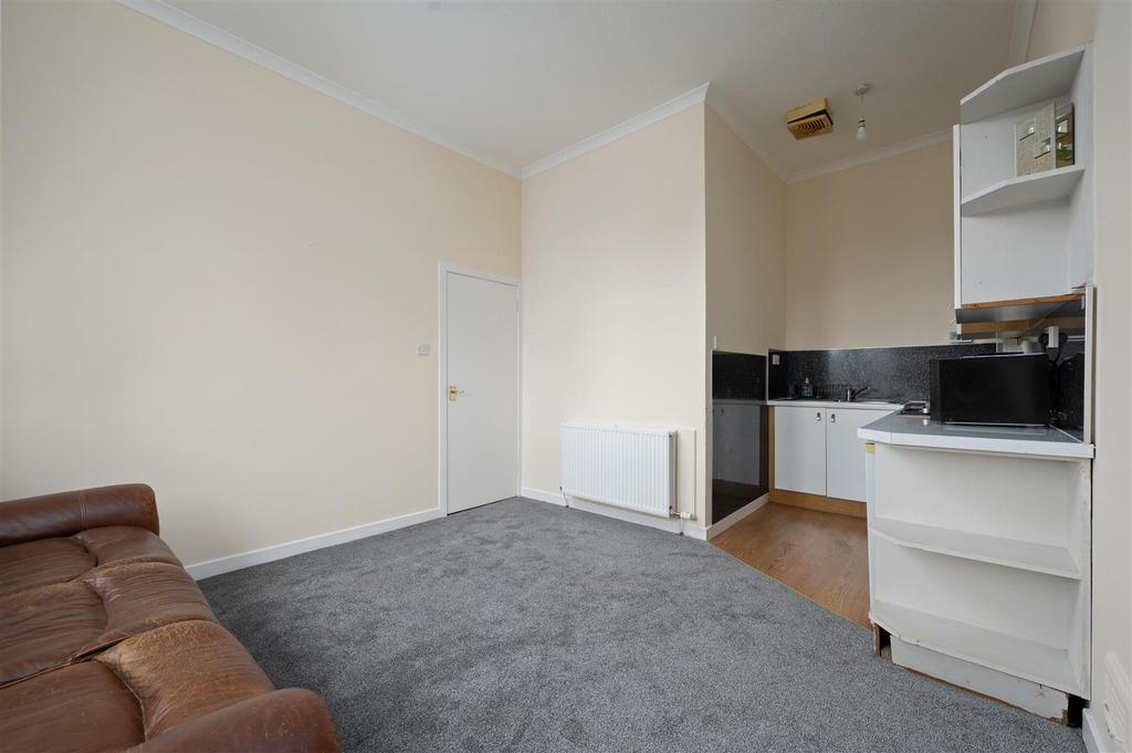 41a Carnegie Drive014.JPG