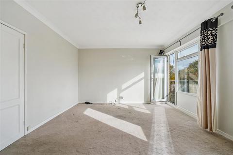 2 bedroom apartment for sale, Frampton Court, Denham Green