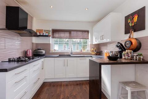 undefined, Laburnum Grove, Langley SL3