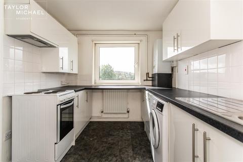 undefined, Highbrook Close, Brighton