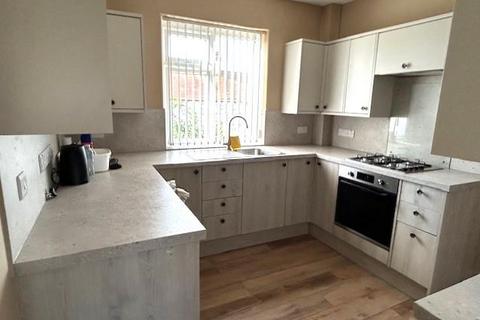 4 bedroom semi-detached house for sale, Abbey Road, Rhos On Sea, Colwyn Bay