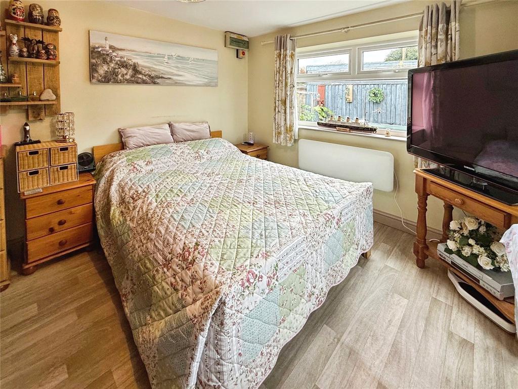 Annexe Bedroom 1
