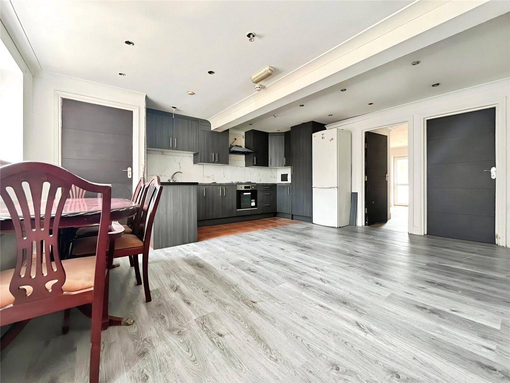 Reception/Kitchen