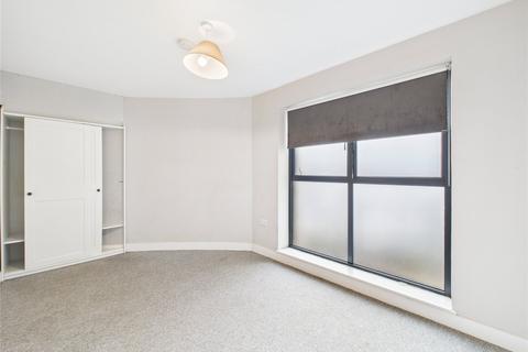 2 bedroom apartment for sale, The Parade, Bristol, BS13