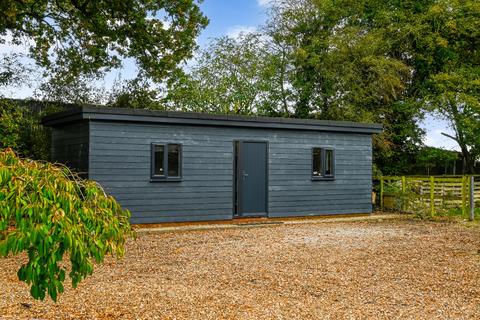 4 bedroom detached house for sale, Redbrook Street, Woodchurch, Ashford, Kent, TN26