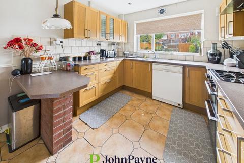 3 bedroom semi-detached house for sale, Wainbody Avenue North, Green Lane, Coventry, CV3