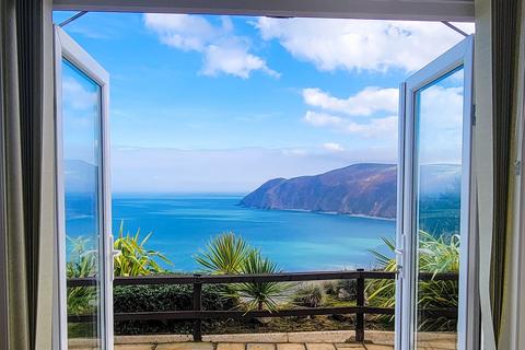 3 bedroom detached house for sale, Hollerday Drive, Lynton, EX35