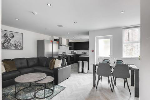 7 bedroom house to rent, Granville Road, Liverpool L15