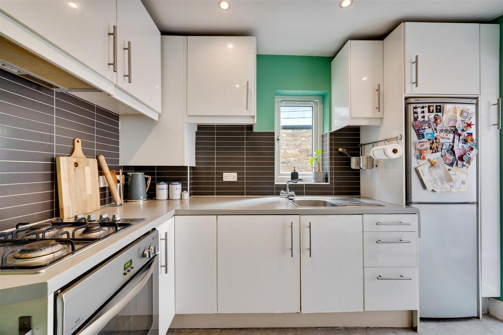 Daniels 136 Minet Avenue 014.jpg