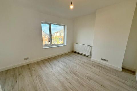 undefined, Lombardy Grove, Meir ST3