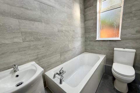 undefined, Lombardy Grove, Meir ST3