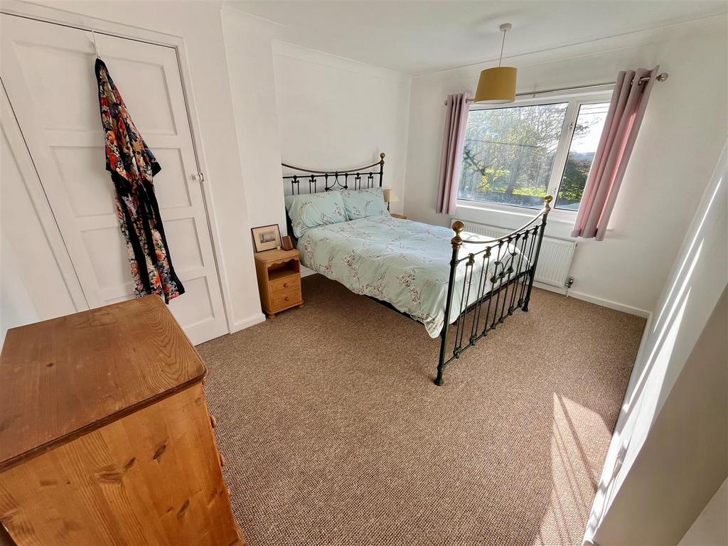 Bedroom One.jpg