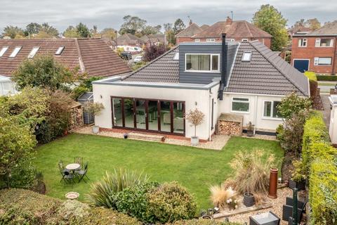 5 bedroom detached bungalow for sale, Belle Vue Avenue, Scholes LS15