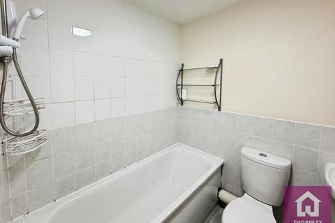 1 bedroom flat to rent, Barton Road, Eccles, Manchester, M30
