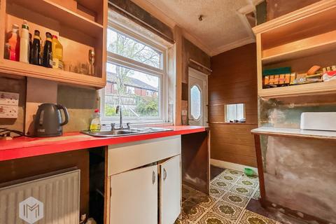 3 bedroom semi-detached house for sale, Crompton Way, Bolton, Greater Manchester, BL1 8UR