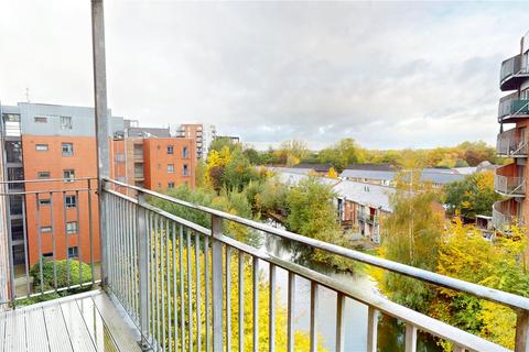 1 bedroom apartment to rent, 4 The Waterfront, Manchester M11