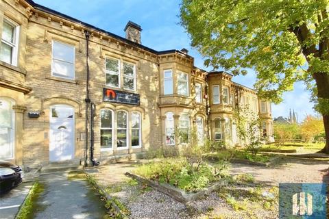 Highfields Road, Highfields, Huddersfield, HD1