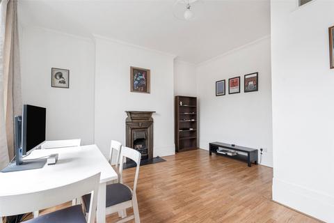 1 bedroom apartment for sale, Horn Lane, London, W3