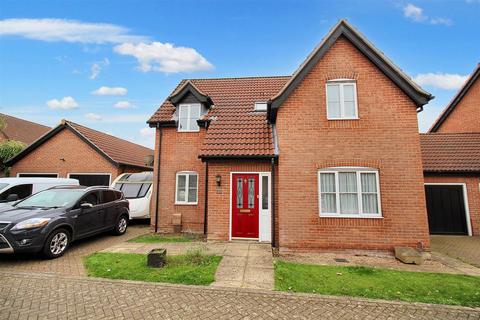 undefined, Breeze Avenue, Aylsham