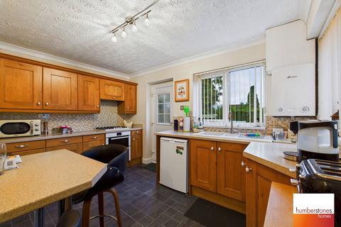 3 bedroom semi-detached house for sale, Elm Croft, Oldbury