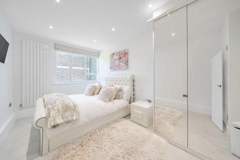 undefined, Westcombe Park Road, London, SE3