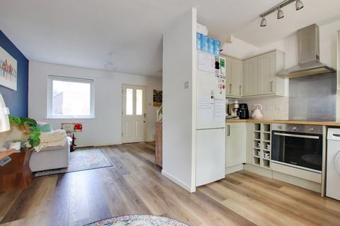 undefined, Bankview, Lymington, SO41
