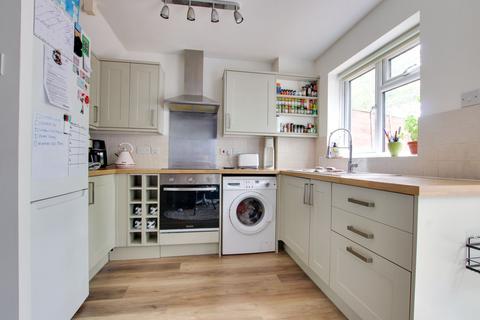 undefined, Bankview, Lymington, SO41