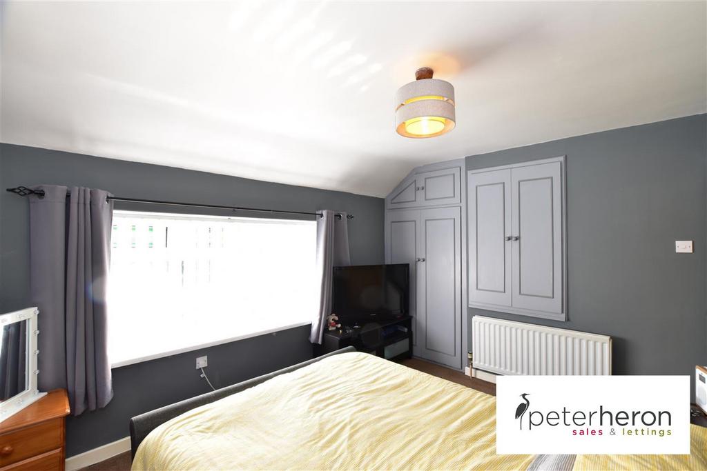 Bedroom 1 (front)