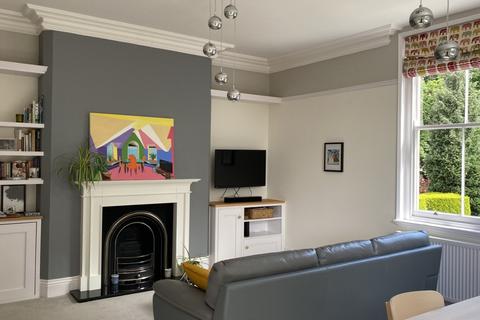 1 bedroom apartment to rent, Lenton Avenue, The Park Estate, Nottingham NG7 1DX