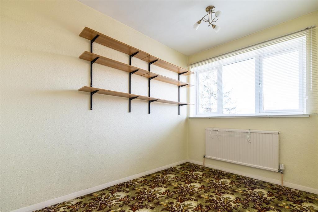 Bedroom 2 .jpg