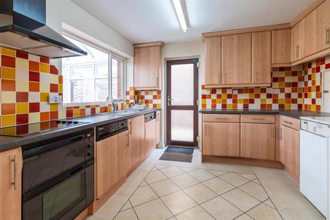 4 bedroom detached house for sale, Red Lion Close, Cranfield, Bedford