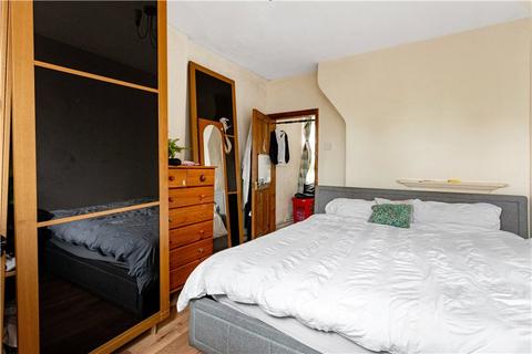 2 bedroom apartment for sale, Kennington Oval, London, SE11