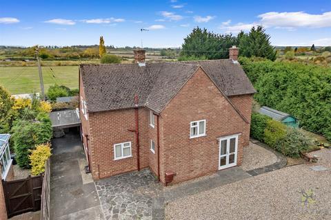 3 bedroom detached house for sale, St. Egwins Road, Evesham WR11