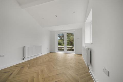 3 bedroom semi-detached house for sale, Heol Las, Birchgrove, Swansea