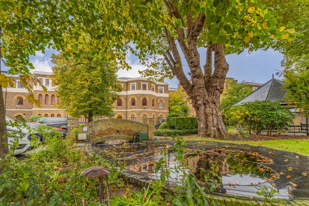 Externals2.jpg