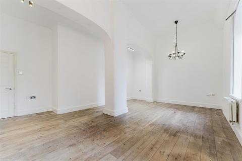 3 bedroom apartment for sale, Chevy Road, Southall
