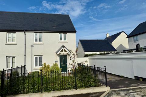 3 bedroom semi-detached house for sale - Primrose Drive, Plymouth PL9