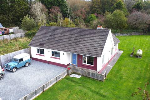 4 bedroom bungalow for sale, Llanfallteg, Whitland