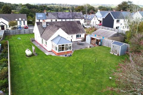 4 bedroom bungalow for sale, Llanfallteg, Whitland