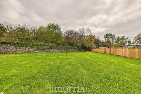 4 bedroom bungalow for sale, Llanfallteg, Whitland