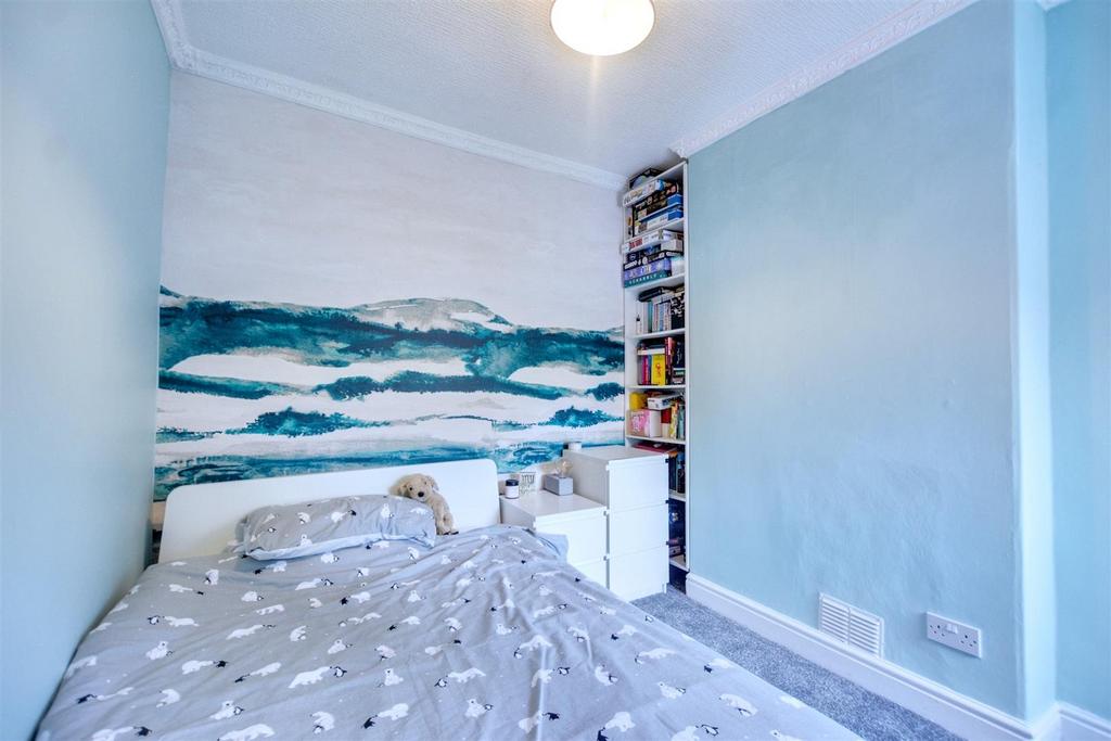 Bedroom 2 1.jpeg