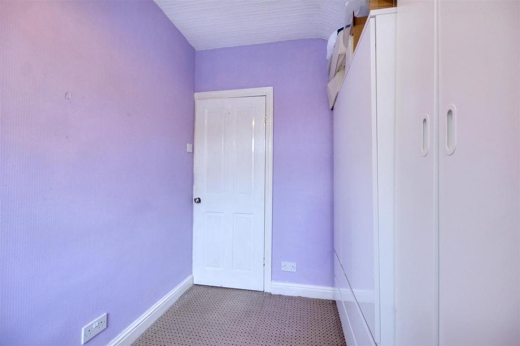 Bedroom 3 2.jpeg