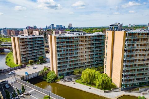 2 bedroom flat for sale, St Georges Island, 1 Kelso Place, Castlefield, Manchester, M15
