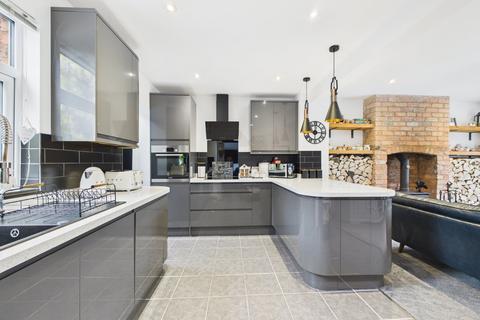 undefined, Somers Road, Worcester, Worcestershire, WR1