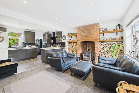 undefined, Somers Road, Worcester, Worcestershire, WR1